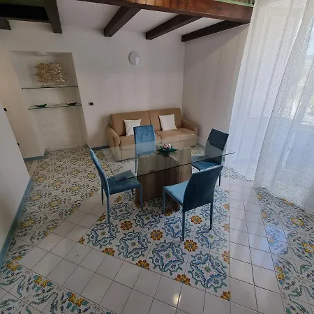 Apartment Lady Saturno's *