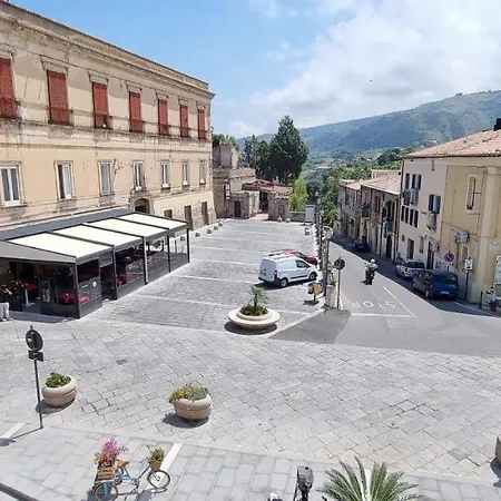 Lady Saturno's Appartamento *