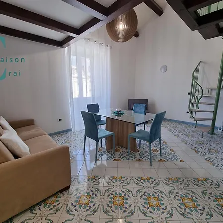 Lady Saturno's Appartement Tropea